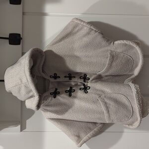 Max Studio Kids Fleece Lined Hooded Cape - Light Gray With Sparkles